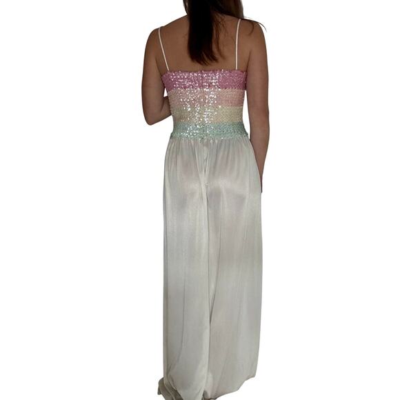 Vintage Y2K Pastel Sequins & Polyester White Dress Full Length Gown Elastic - Picture 5 of 13